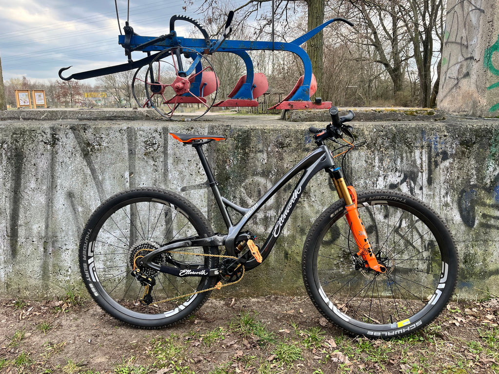 Ellsworth Truth Cross Country Mountainbike Medium mit Fox Fahrwerk - Rad & Dämpferklinik GmbH