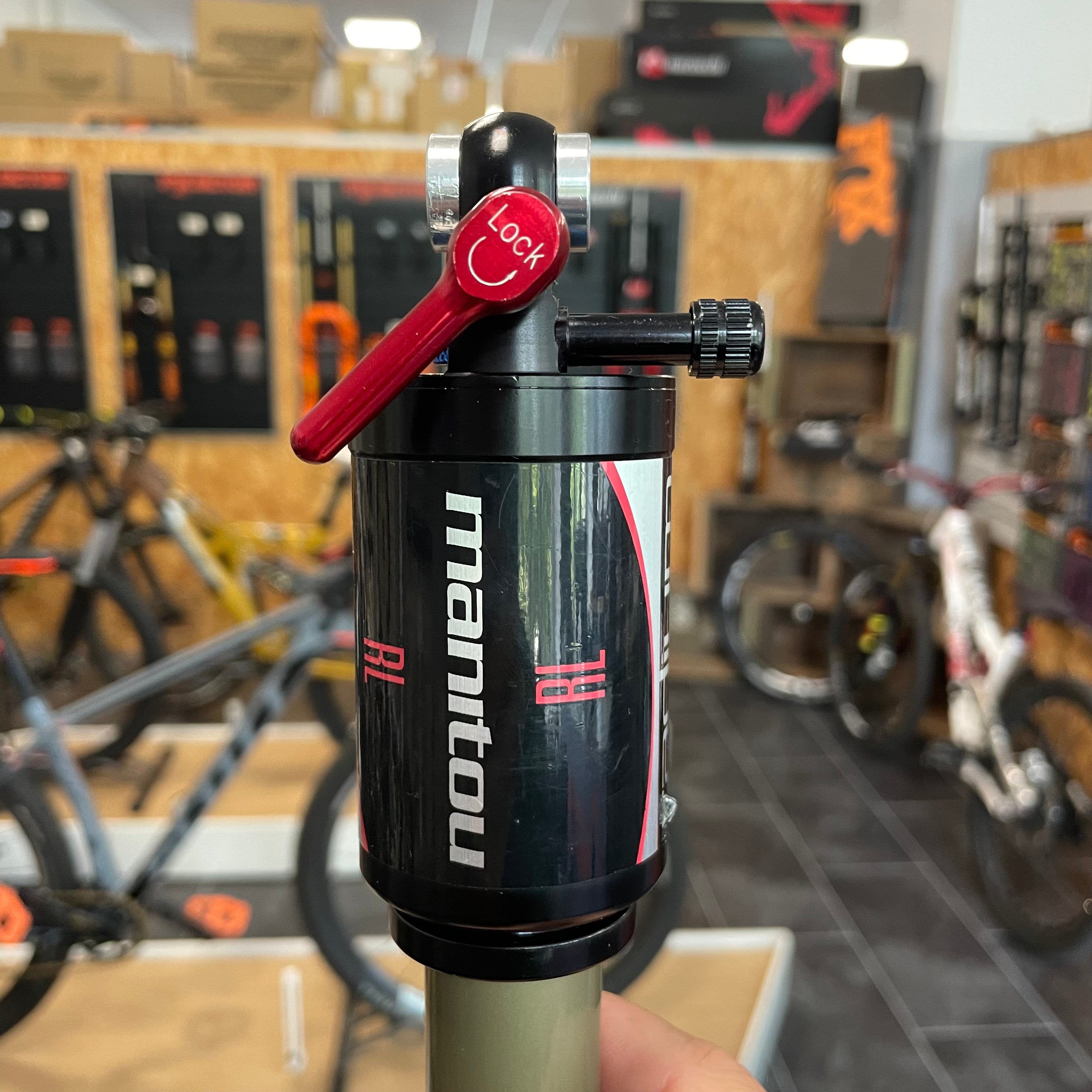 Manitou Radium Air Dämpferwartung - Rad & Dämpferklinik GmbH